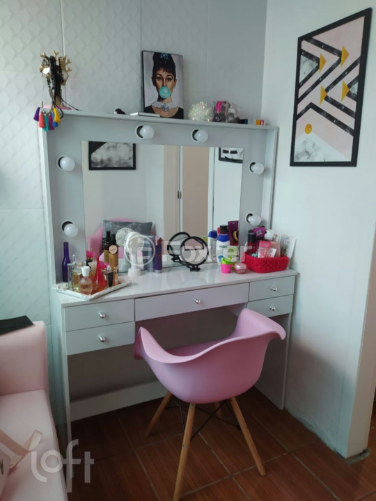Casa à venda com 3 quartos, 47m² - Foto 11