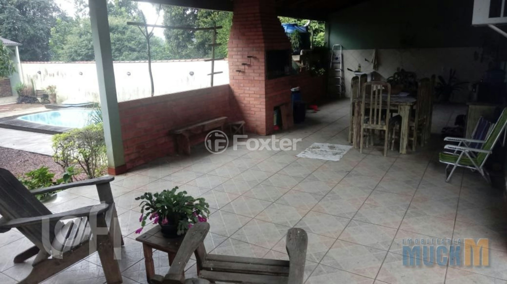 Casa à venda com 2 quartos, 200m² - Foto 9