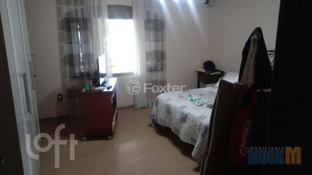 Casa à venda com 2 quartos, 200m² - Foto 5