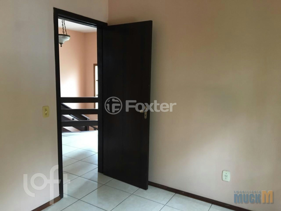 Casa à venda com 3 quartos, 102m² - Foto 10