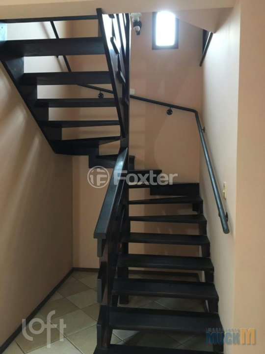 Casa à venda com 3 quartos, 102m² - Foto 4