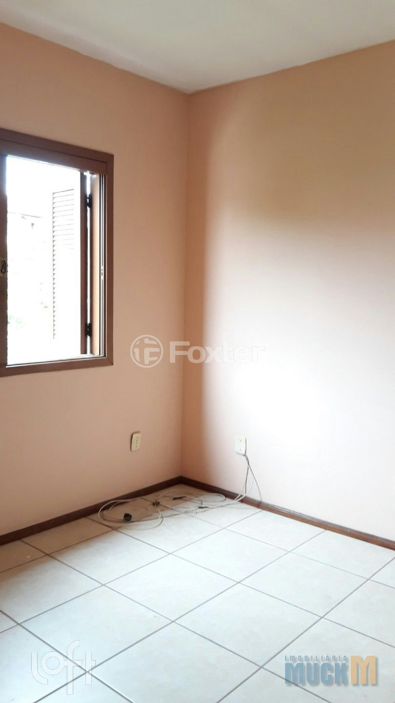 Casa à venda com 3 quartos, 102m² - Foto 6