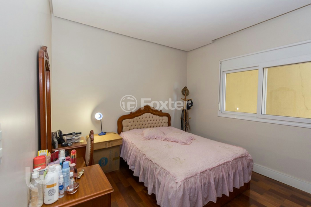 Casa à venda com 4 quartos, 420m² - Foto 26