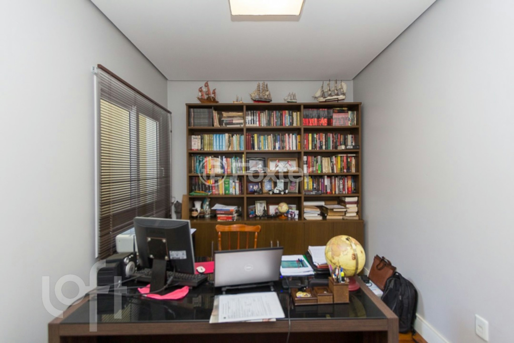Casa à venda com 4 quartos, 420m² - Foto 17