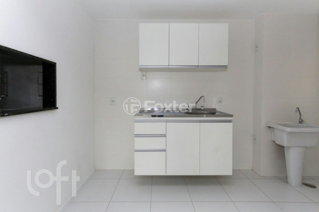 Apartamento à venda com 3 quartos, 76m² - Foto 4