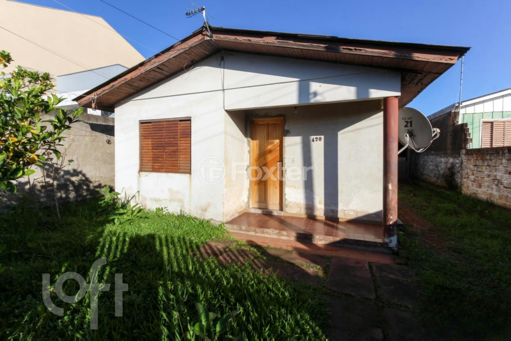 Casa à venda com 3 quartos, 80m² - Foto 1