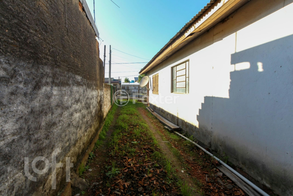 Casa à venda com 3 quartos, 80m² - Foto 3