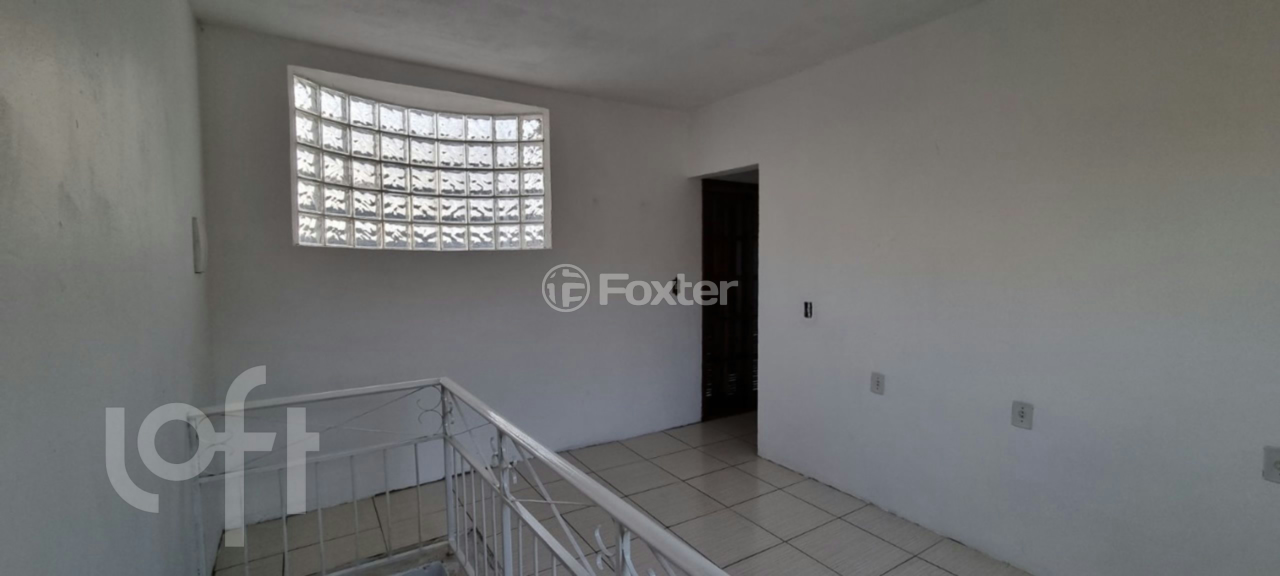 Casa à venda com 2 quartos, 117m² - Foto 2