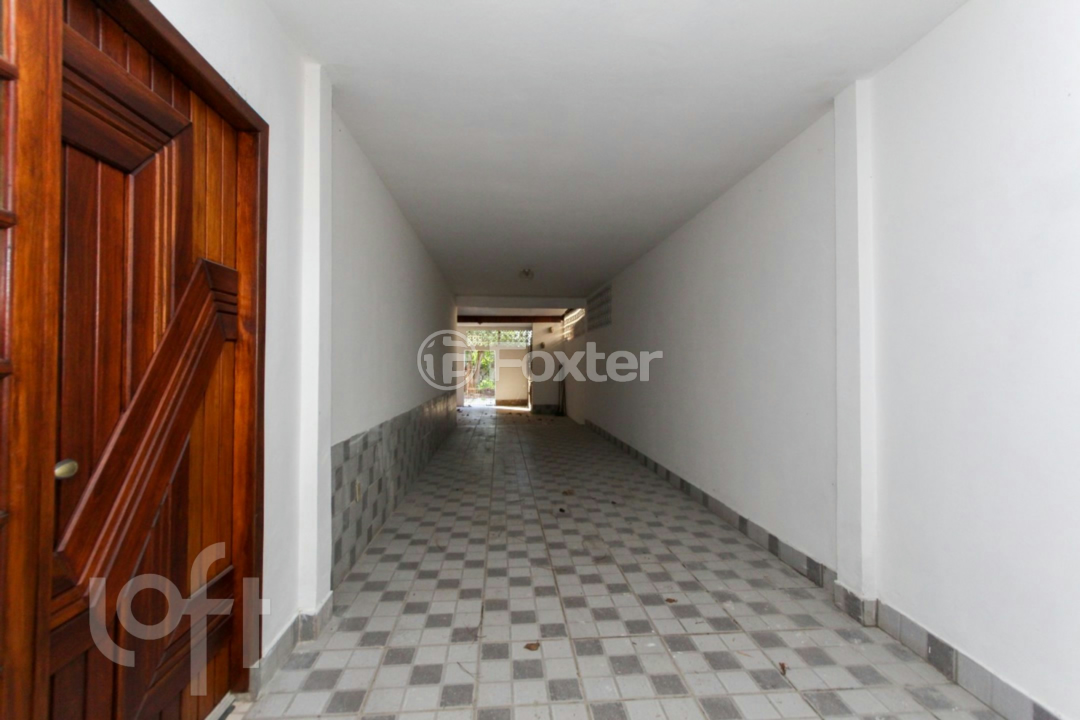 Casa à venda com 4 quartos, 138m² - Foto 3
