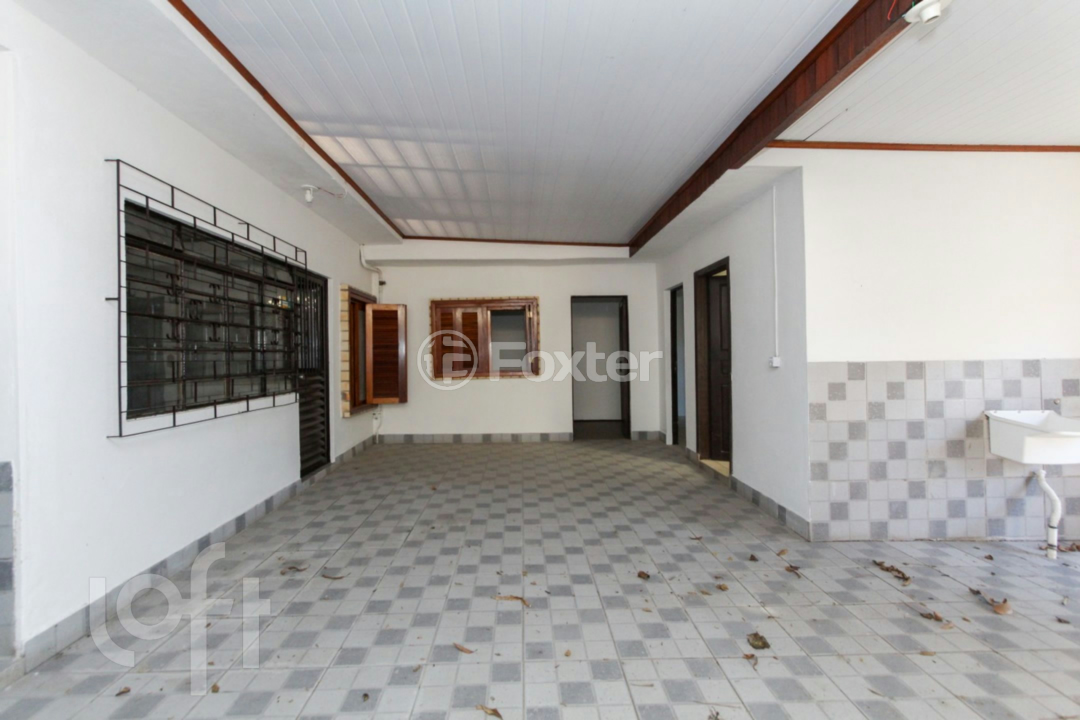 Casa à venda com 4 quartos, 138m² - Foto 5