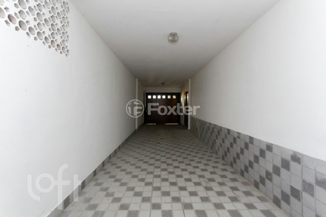 Casa à venda com 4 quartos, 138m² - Foto 4
