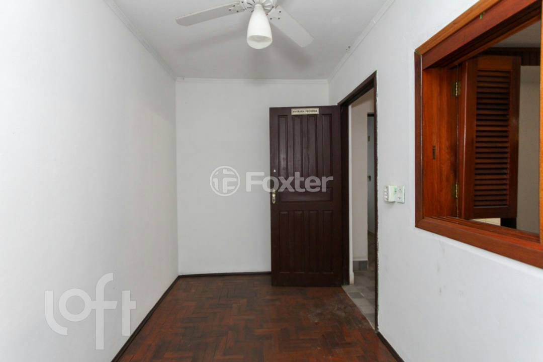 Casa à venda com 4 quartos, 138m² - Foto 9