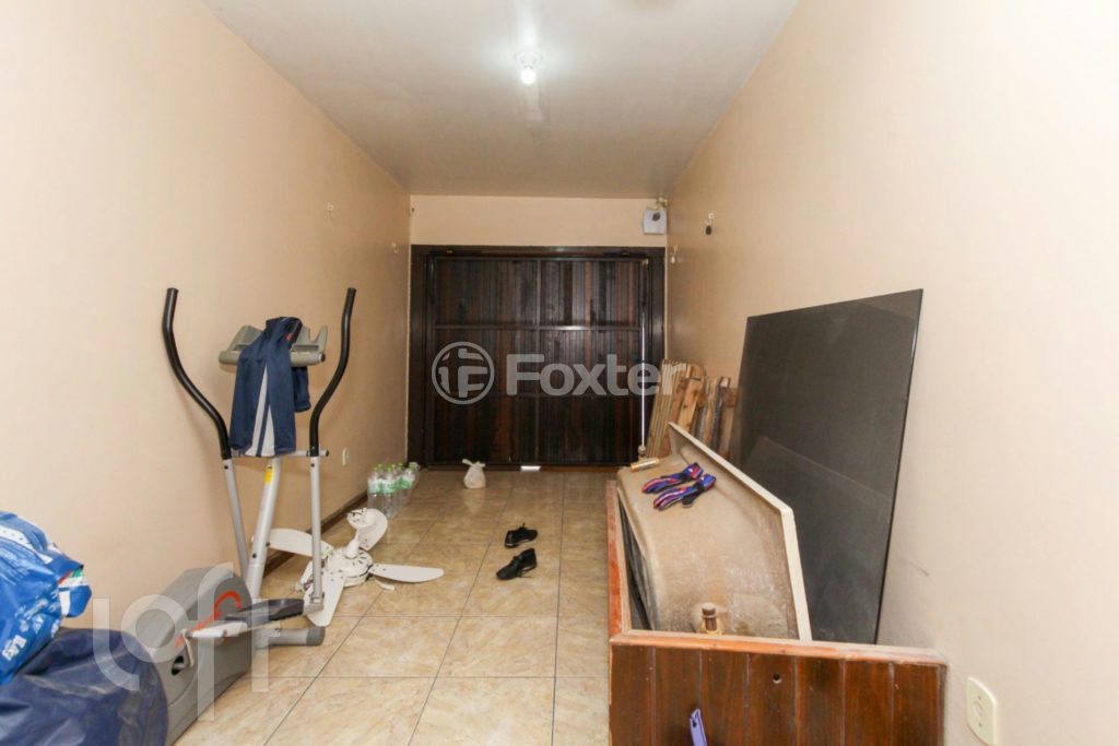Casa à venda com 4 quartos, 147m² - Foto 8