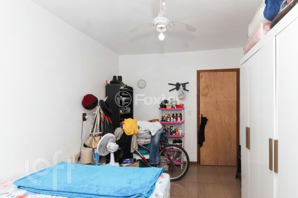 Casa à venda com 2 quartos, 68m² - Foto 4