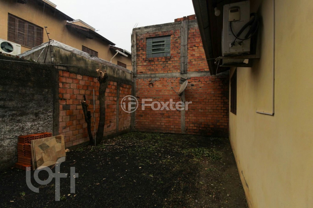 Casa à venda com 2 quartos, 68m² - Foto 17