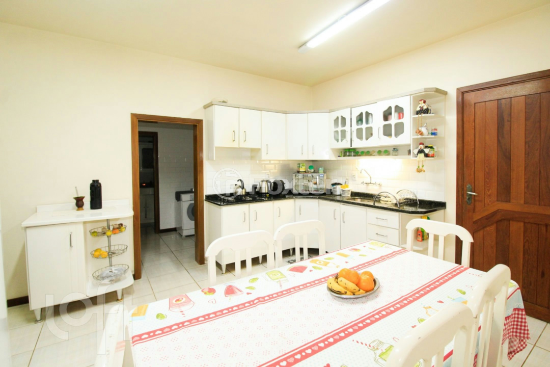 Casa à venda com 3 quartos, 144m² - Foto 6