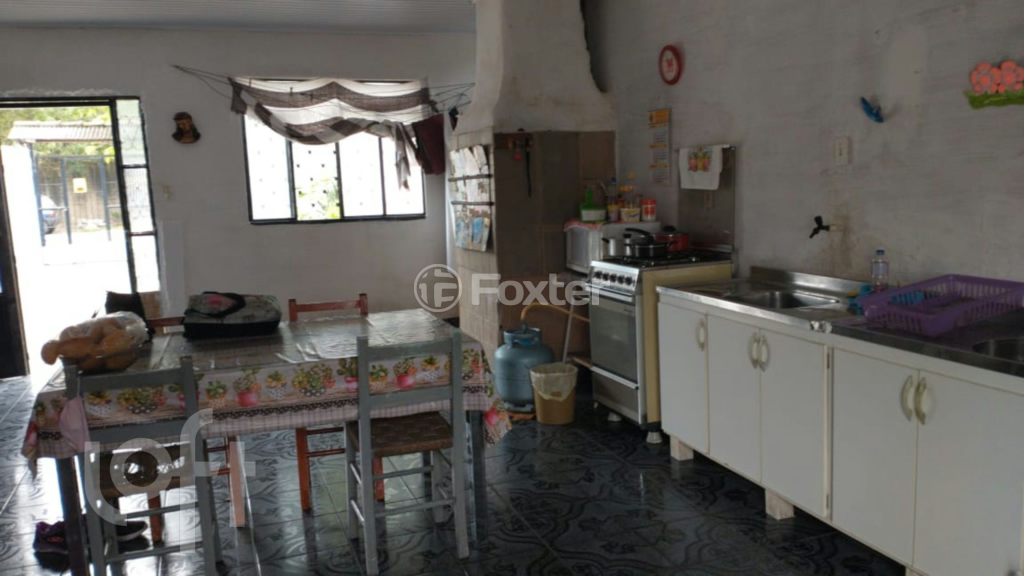 Casa à venda com 3 quartos, 60m² - Foto 15