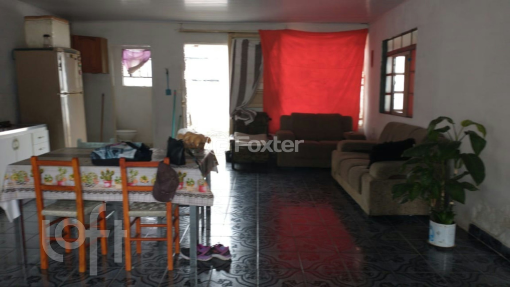 Casa à venda com 3 quartos, 60m² - Foto 14