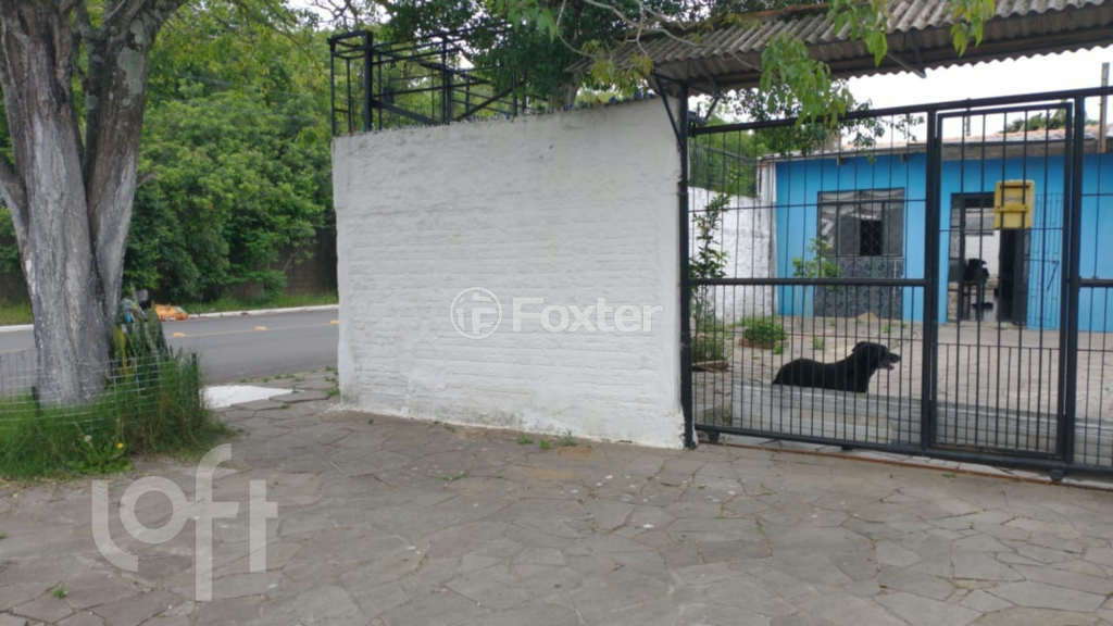 Casa à venda com 3 quartos, 60m² - Foto 3
