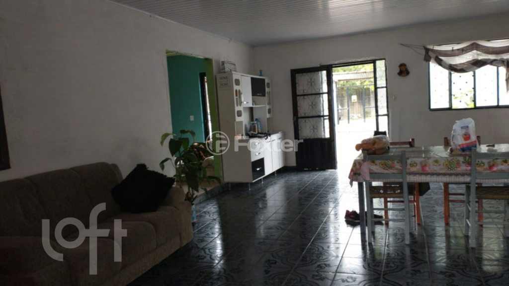 Casa à venda com 3 quartos, 60m² - Foto 12