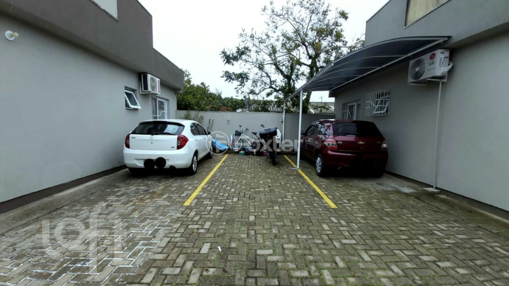 Casa à venda com 2 quartos, 44m² - Foto 18