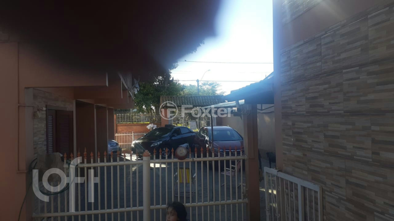 Casa à venda com 5 quartos, 245m² - Foto 4