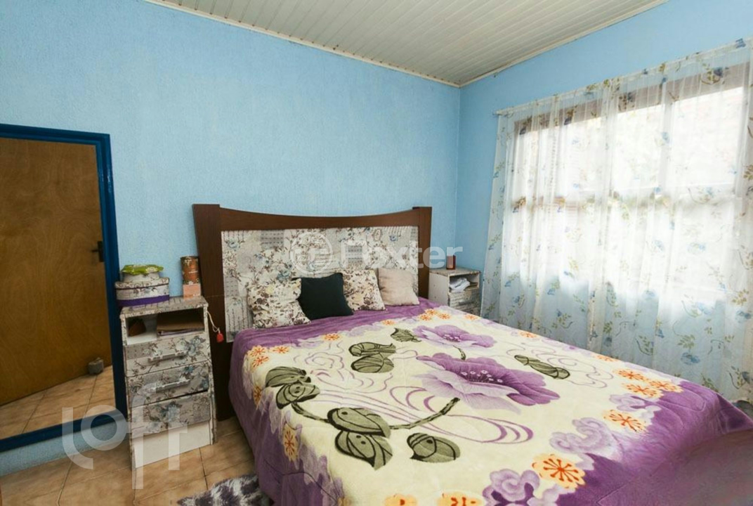 Casa à venda com 2 quartos, 65m² - Foto 11