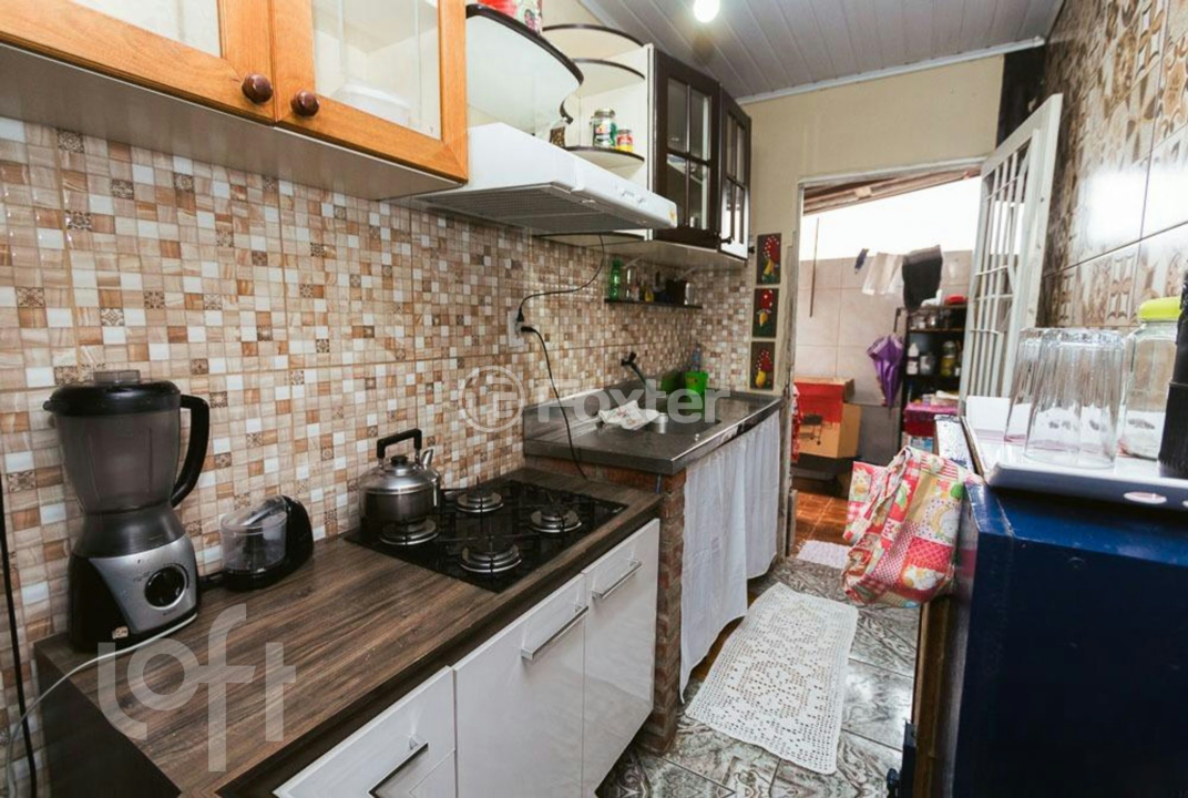 Casa à venda com 2 quartos, 65m² - Foto 7