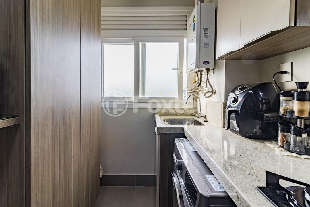 Apartamento à venda com 3 quartos, 76m² - Foto 21