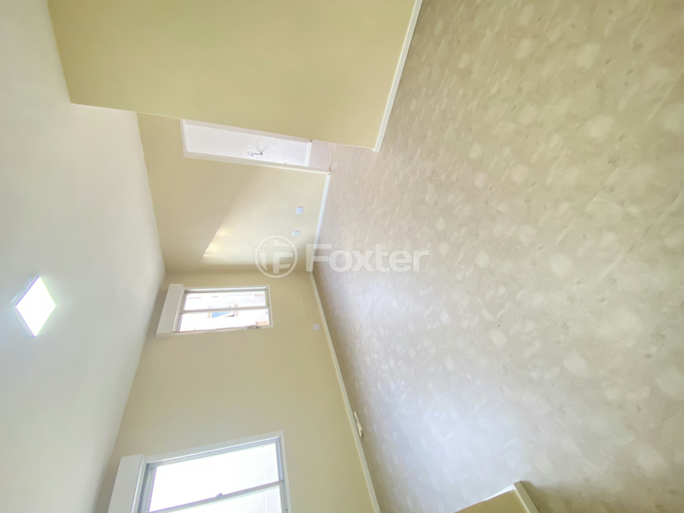 Apartamento à venda com 1 quarto, 29m² - Foto 2