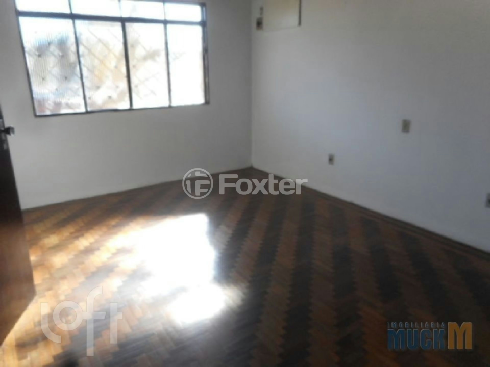 Casa à venda com 3 quartos, 85m² - Foto 1