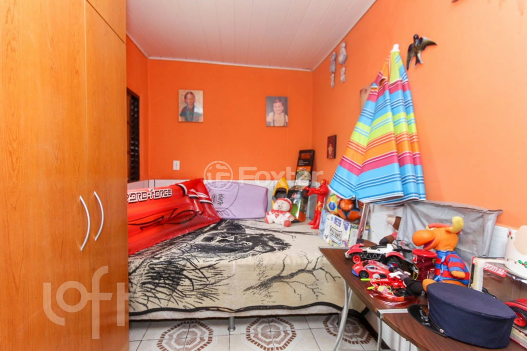 Casa à venda com 3 quartos, 70m² - Foto 17
