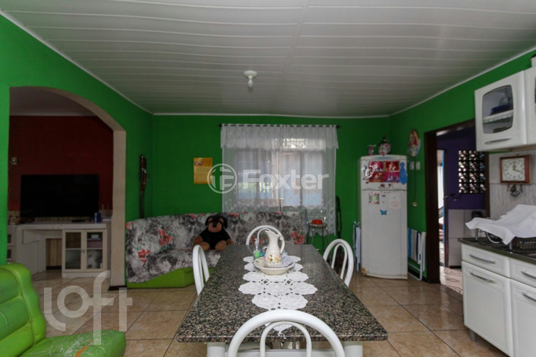Casa à venda com 3 quartos, 70m² - Foto 12