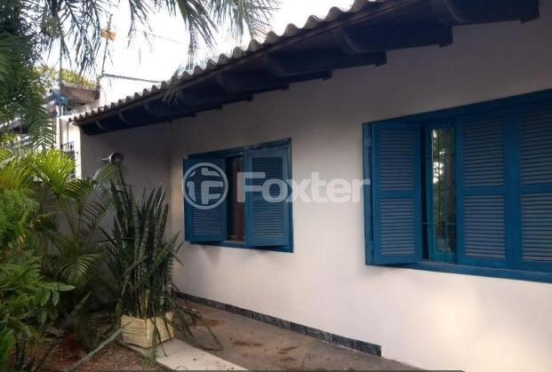 Casa à venda com 3 quartos, 140m² - Foto 1