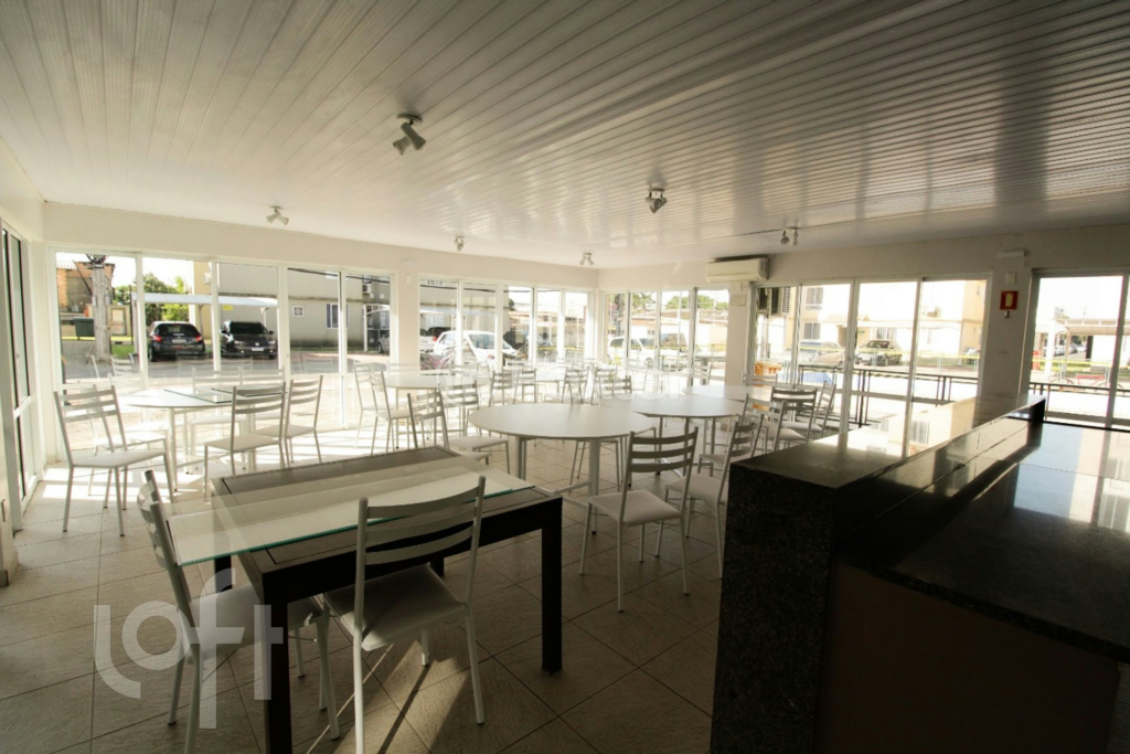 Apartamento à venda com 2 quartos, 42m² - Foto 13