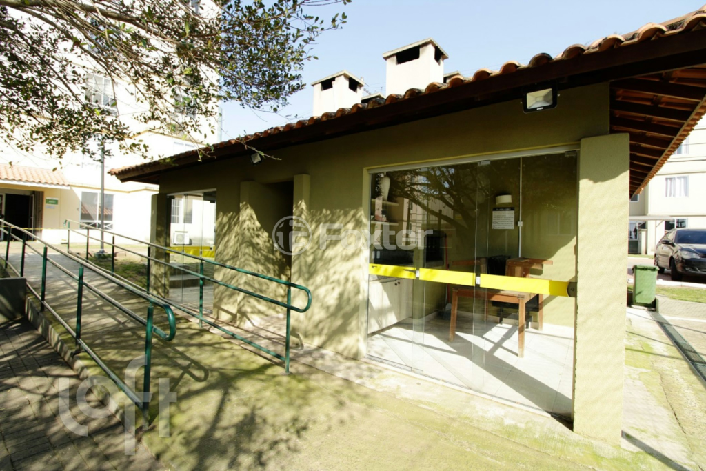 Apartamento à venda com 2 quartos, 42m² - Foto 9
