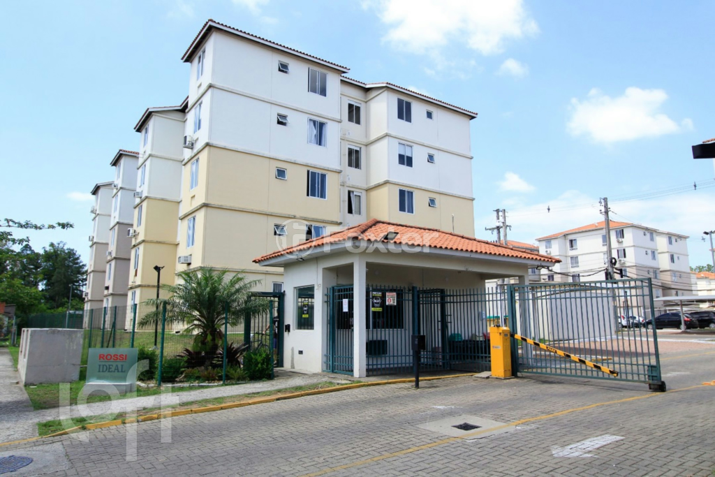 Apartamento à venda com 2 quartos, 42m² - Foto 20