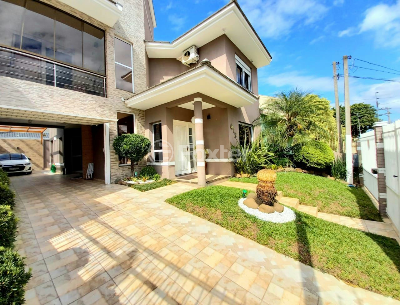 Casa à venda com 3 quartos, 183m² - Foto 2