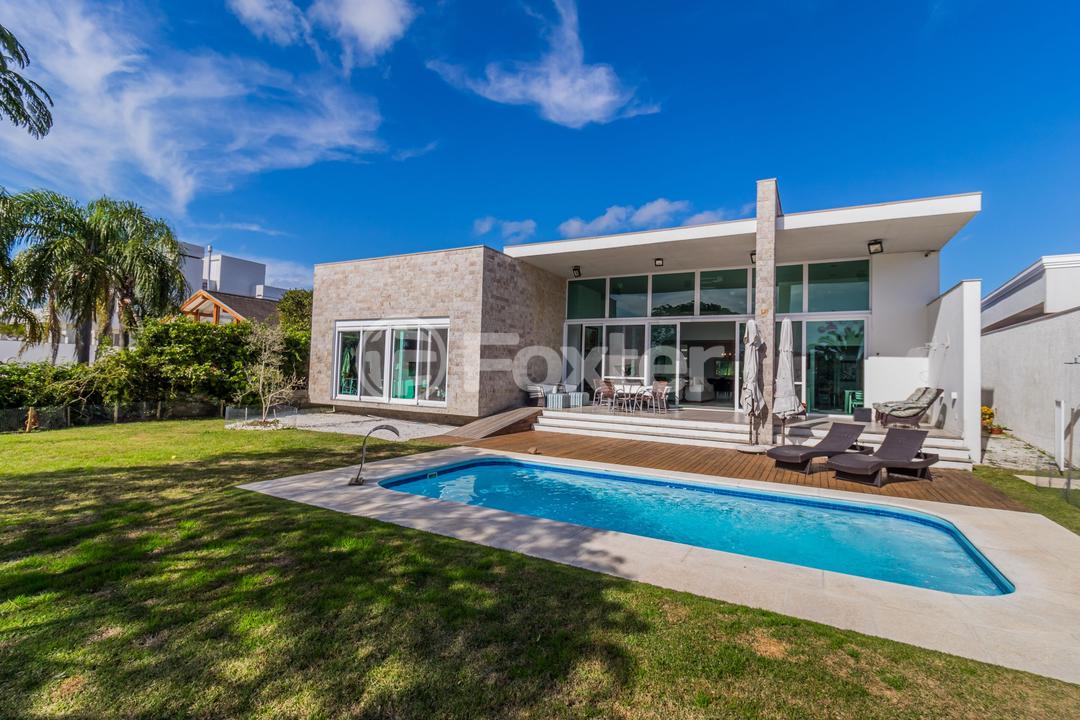 Casa de Condomínio à venda com 4 quartos, 421m² - Foto 1