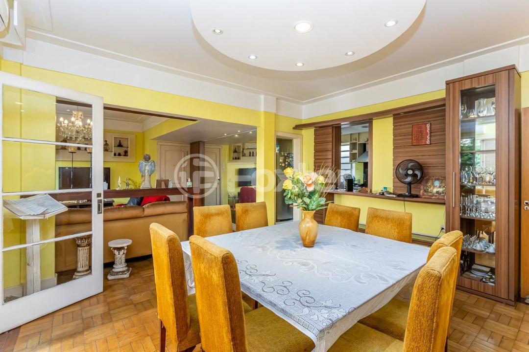 Apartamento à venda com 2 quartos, 147m² - Foto 2
