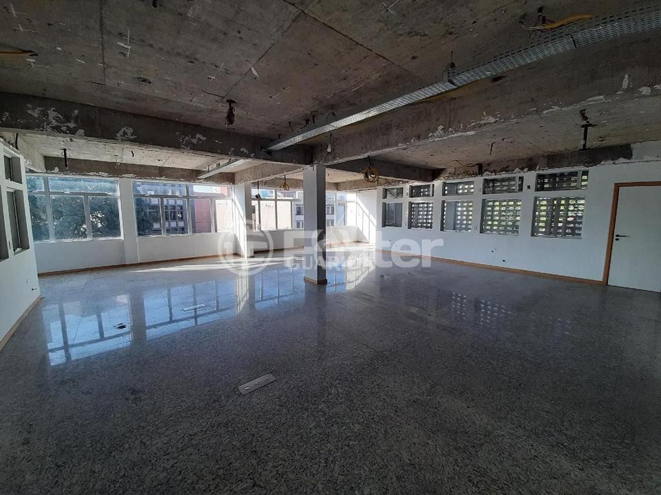 Prédio Inteiro à venda, 2500m² - Foto 18