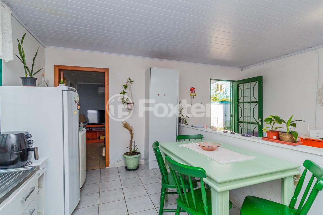 Casa à venda com 2 quartos, 50m² - Foto 8