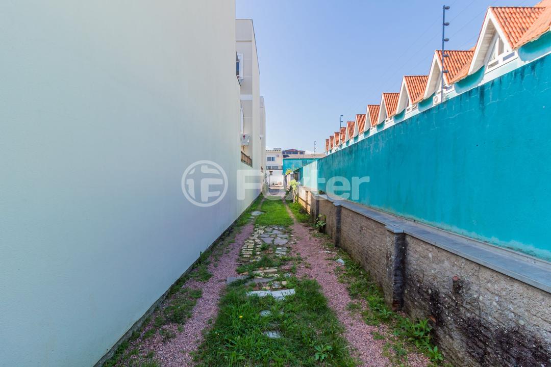 Casa à venda com 2 quartos, 50m² - Foto 18