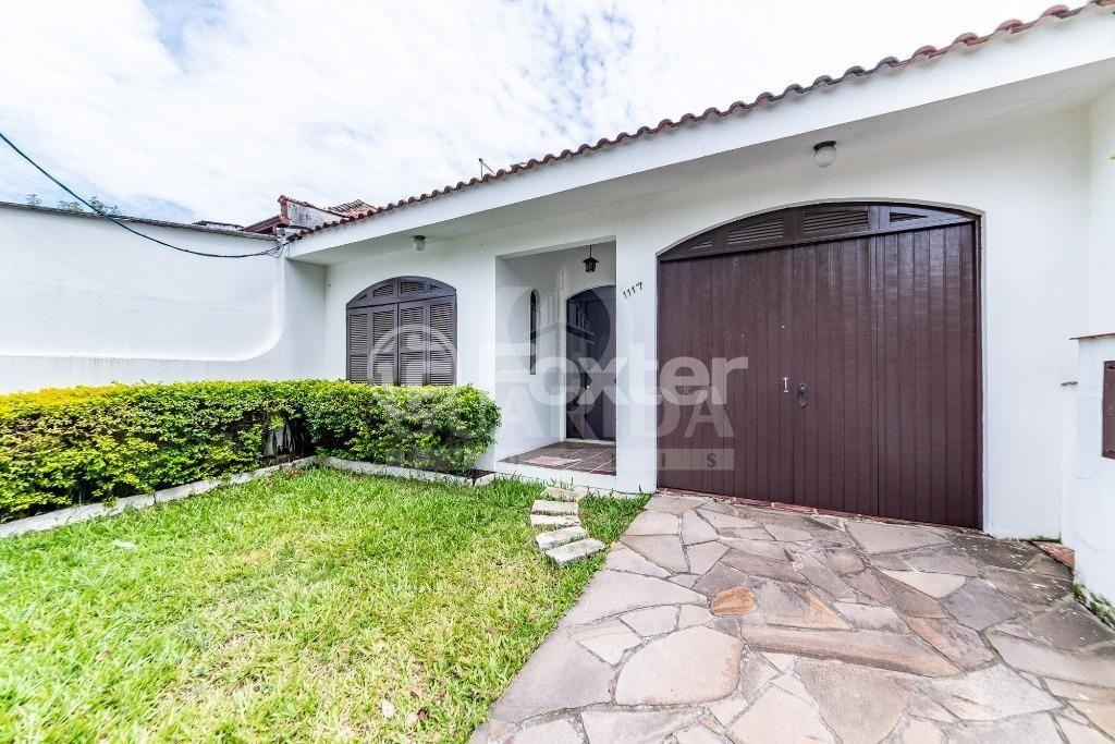 Casa à venda com 5 quartos, 260m² - Foto 4