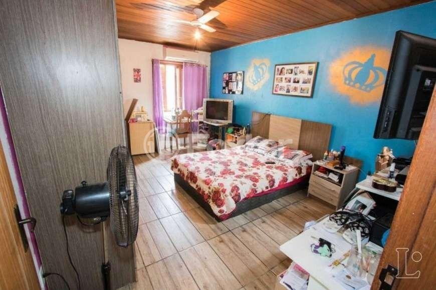 Casa à venda com 3 quartos, 245m² - Foto 9
