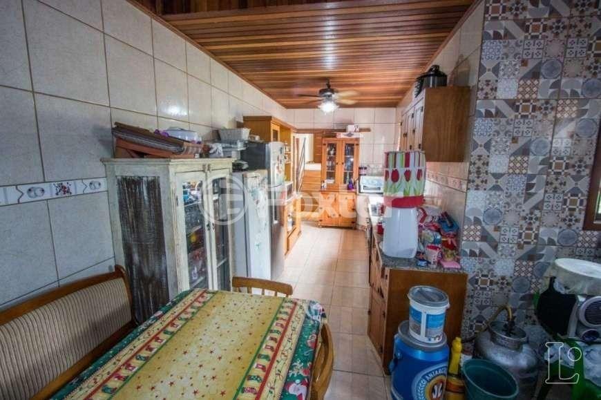 Casa à venda com 3 quartos, 245m² - Foto 16