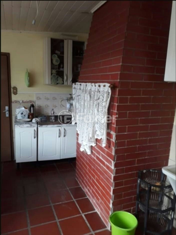 Casa à venda com 3 quartos, 67m² - Foto 11