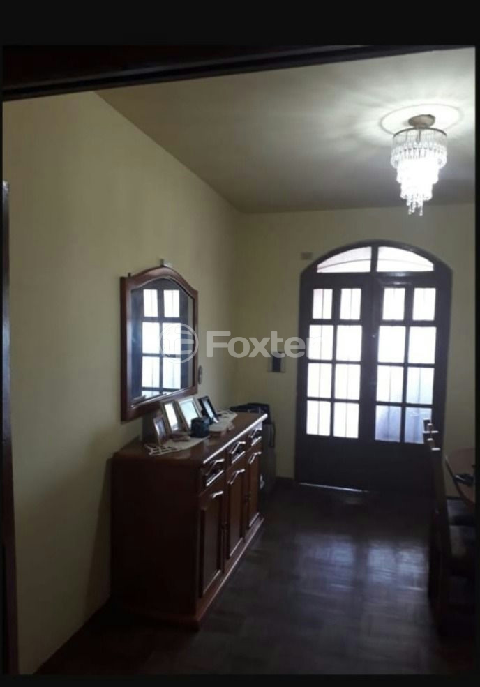 Casa à venda com 3 quartos, 67m² - Foto 9