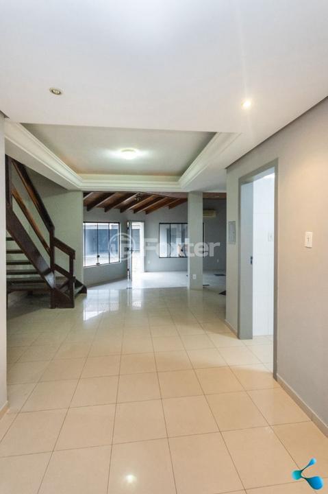 Casa à venda com 6 quartos, 130m² - Foto 7