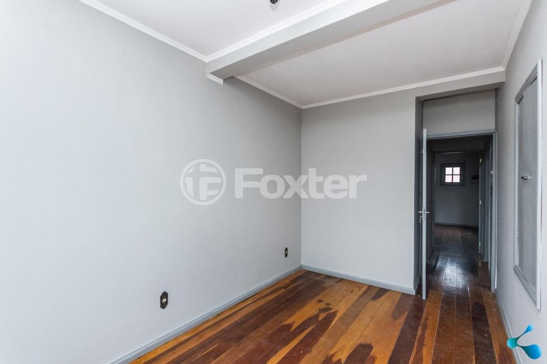 Casa à venda com 6 quartos, 130m² - Foto 42